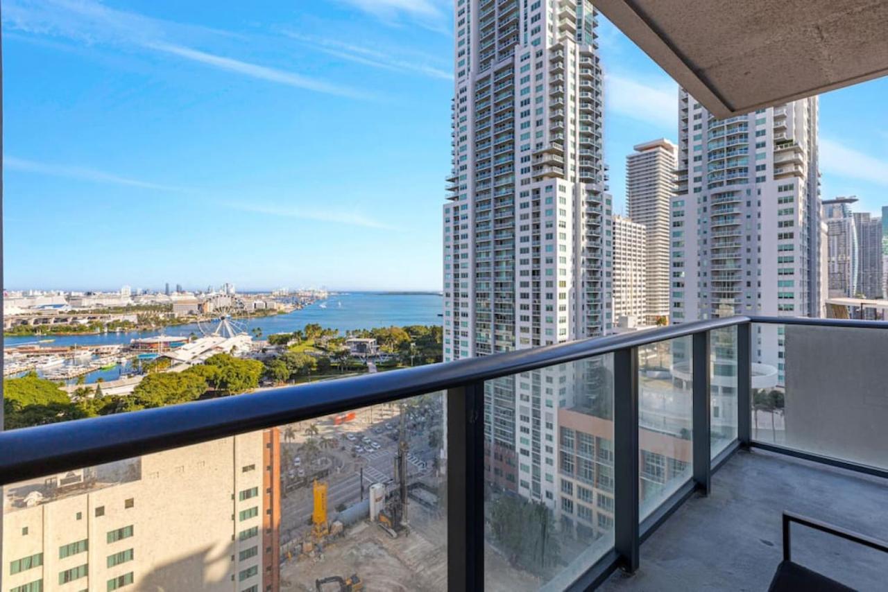 Corner Condo W/ Unrivaled Views Miami Luaran gambar